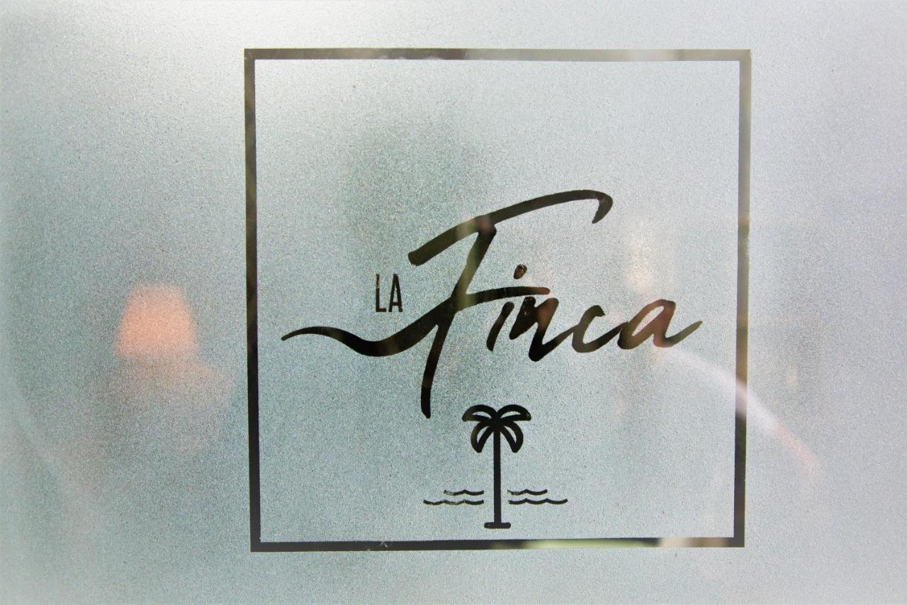 Hotel La Finca - Luxury Suites Hotel Beersheba エクステリア 写真