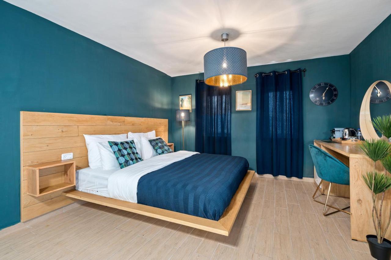 Hotel La Finca - Luxury Suites Hotel Beersheba エクステリア 写真