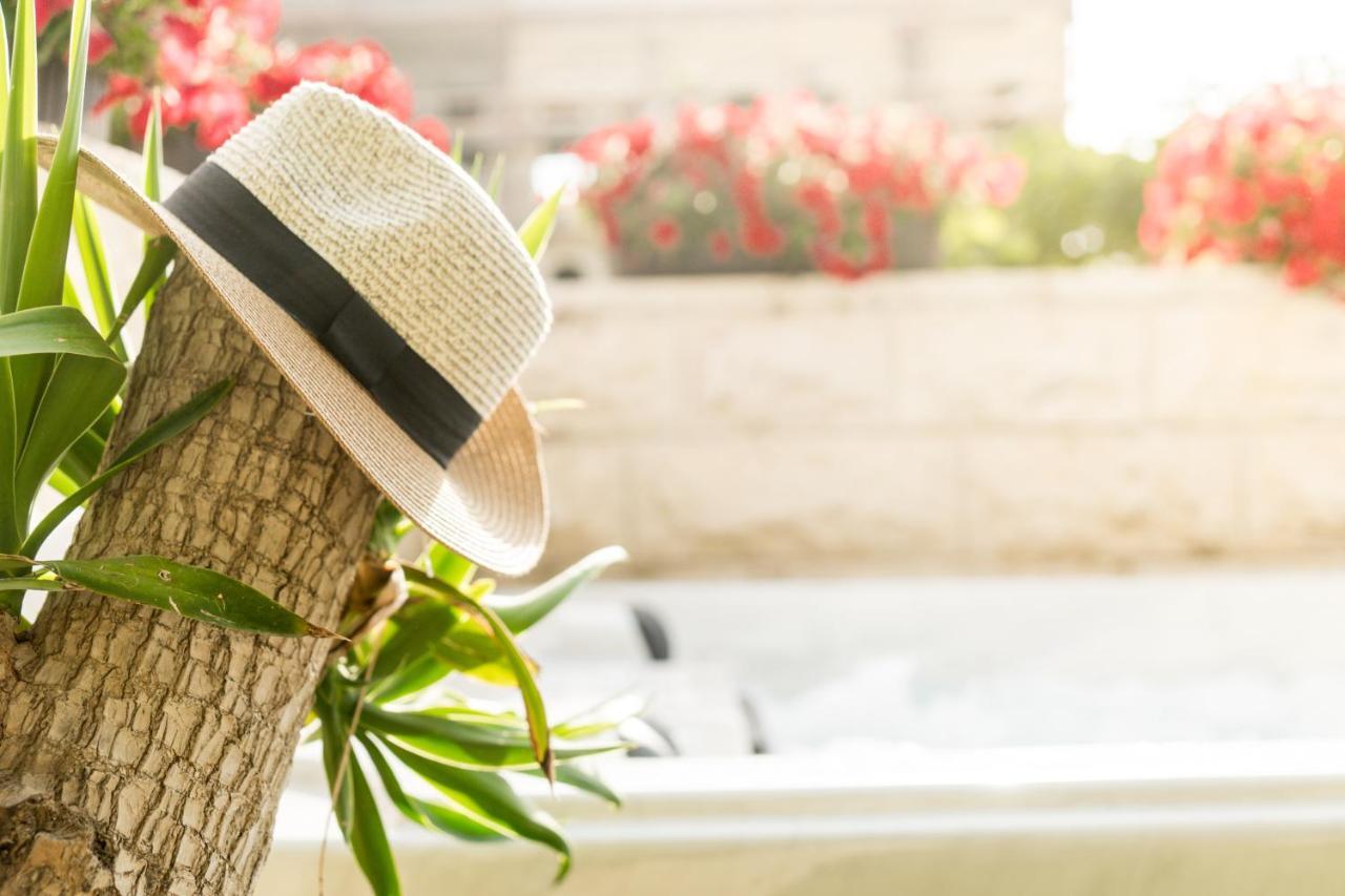 Hotel La Finca - Luxury Suites Hotel Beersheba エクステリア 写真